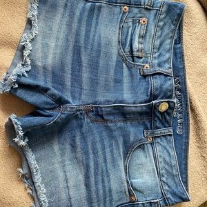 American Eagle Super Stretch Jean Shorts.